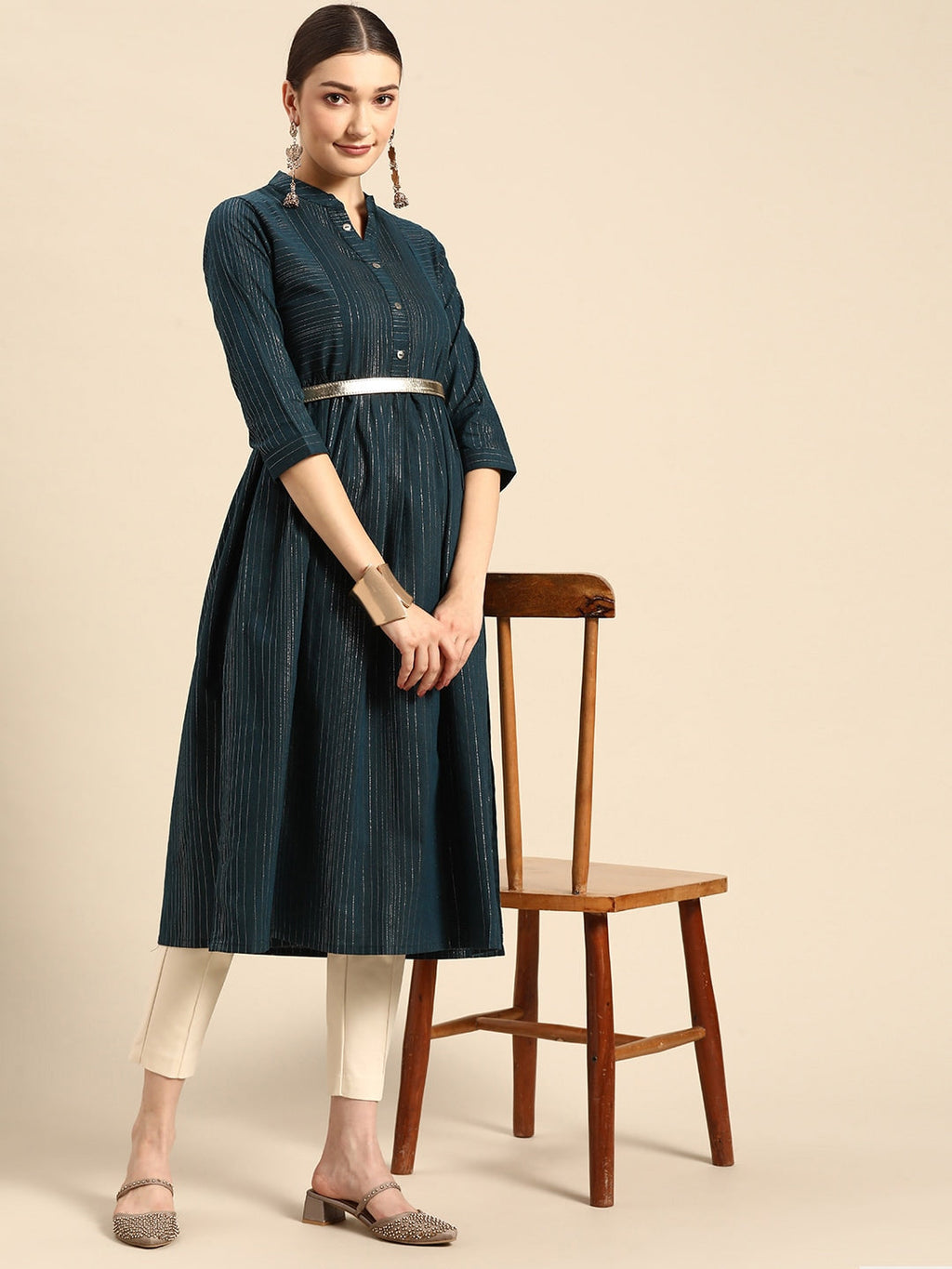 Sangria Women Navy Blue Striped Kurta | Grocsy