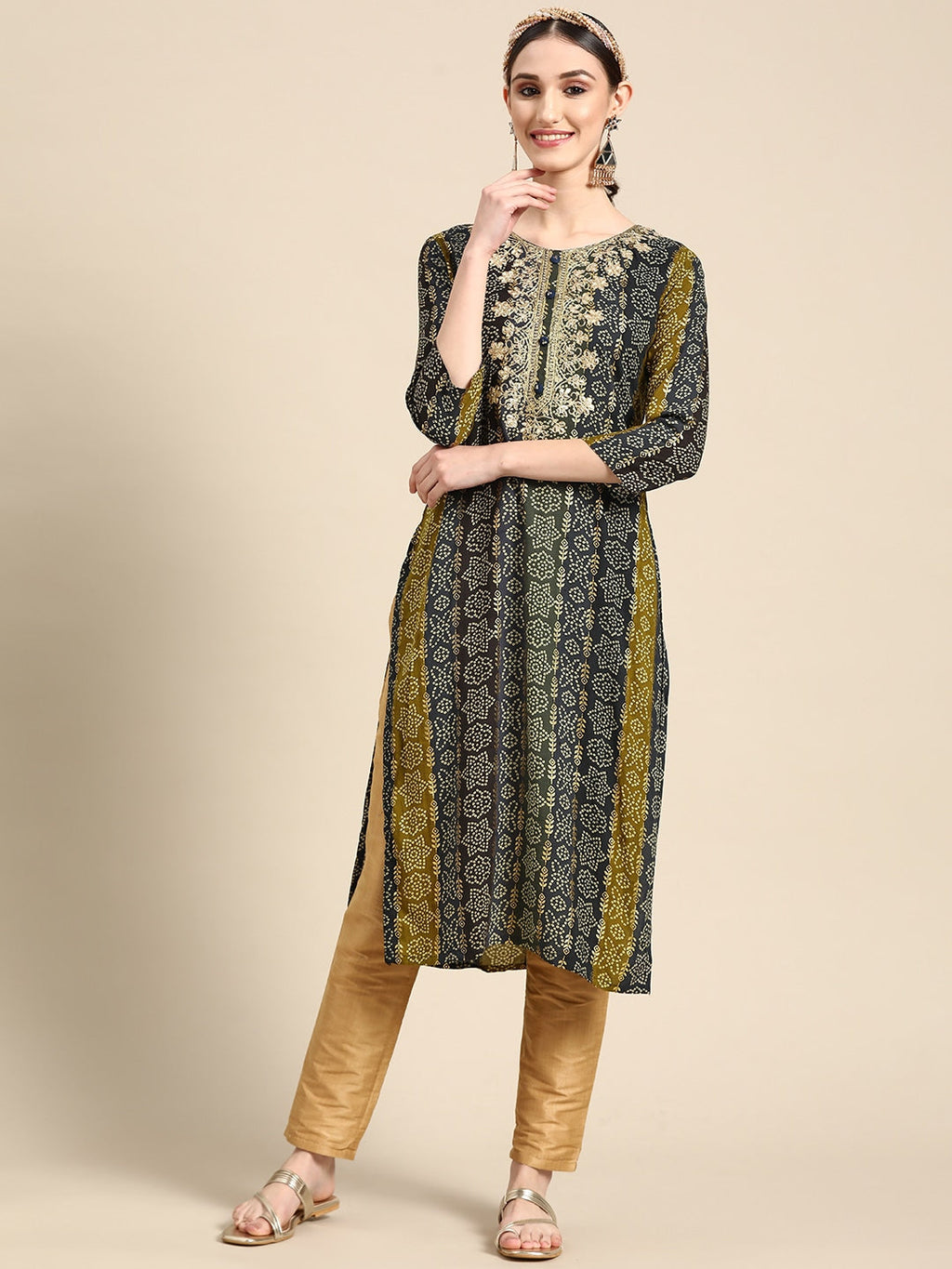 Sangria Women Blue Bandhani Embroidered Thread Work Kurta | Grocsy