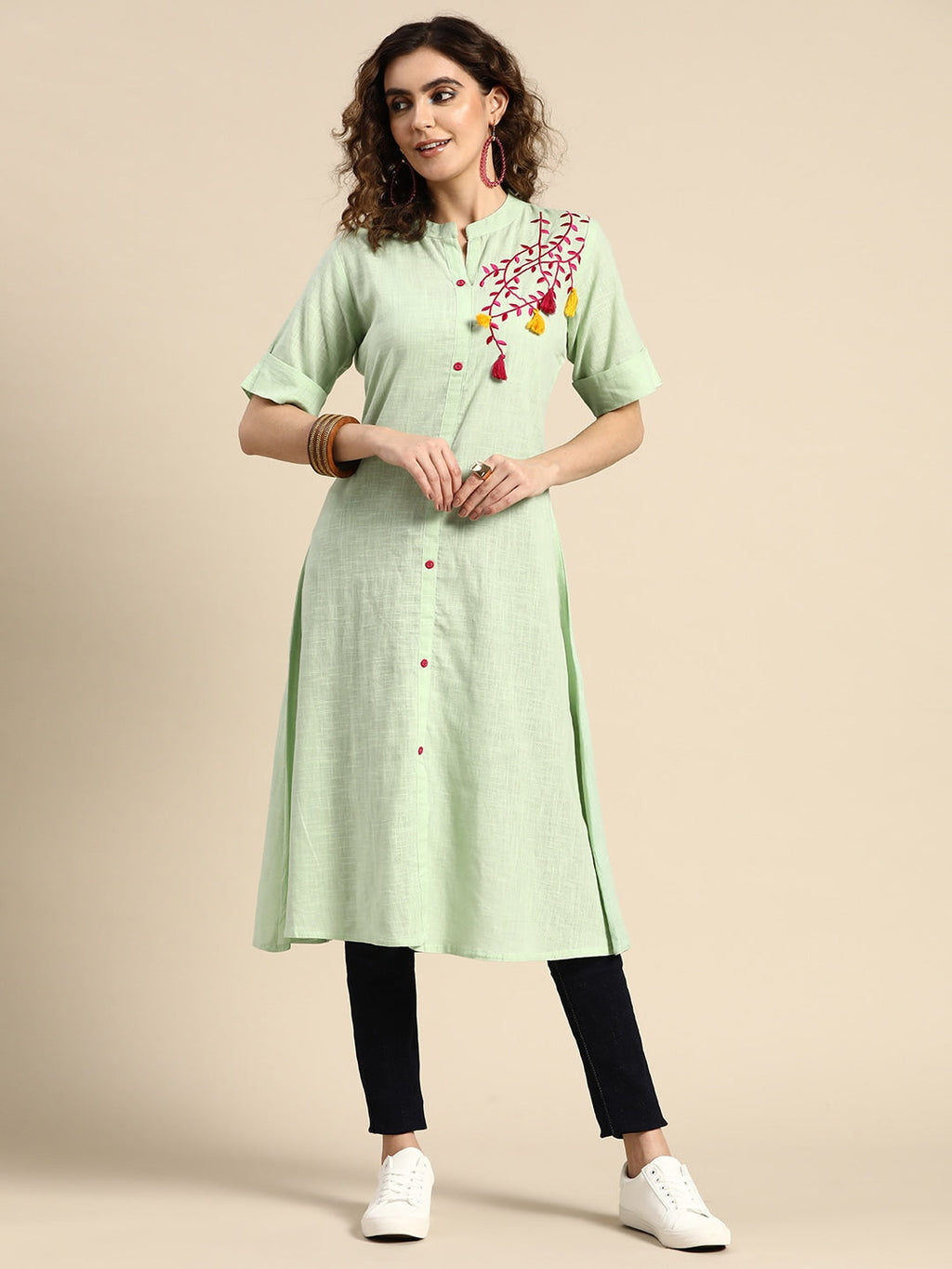 Sangria Women Floral Embroidered Pure Cotton Kurta | Grocsy