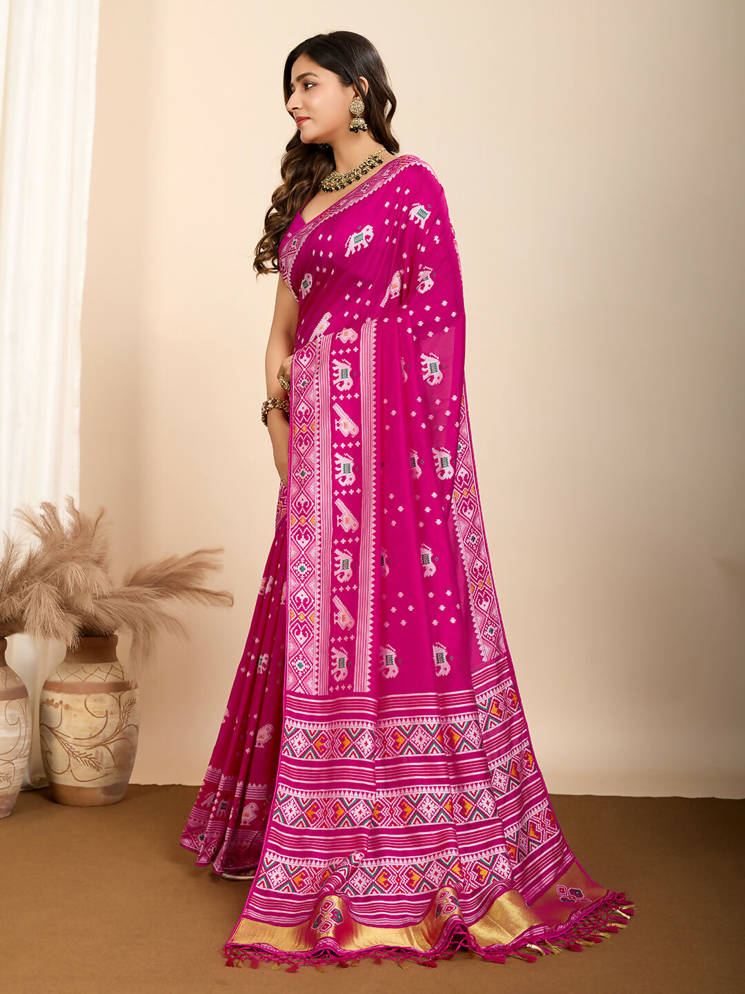 Pink Soft Silk Woven Meenakari Designer Saree - Vedanti | Grocsy