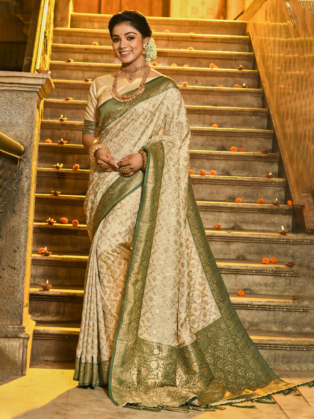 Shree Shyam Fashion Rajvastra Dark Green Banarasi Silk Saree | Grocsy