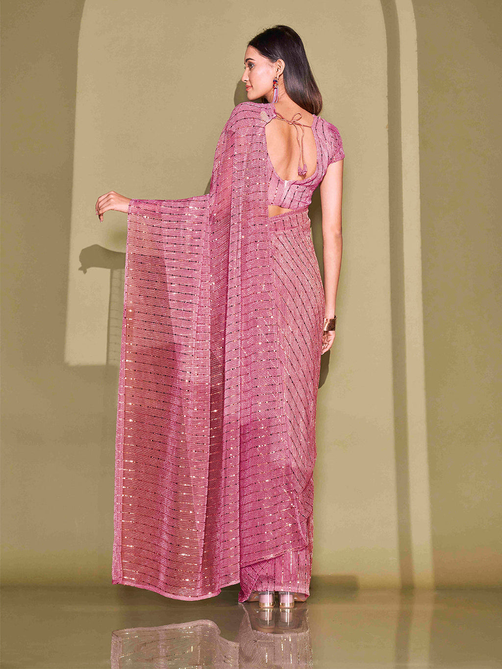 Tikhi Imli Embellished Sequinned Saree | Grocsy