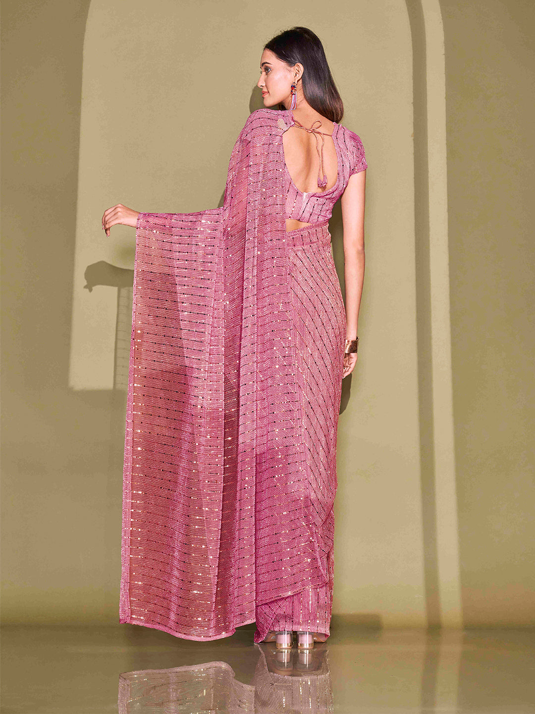 Tikhi Imli Embellished Sequinned Saree | Grocsy