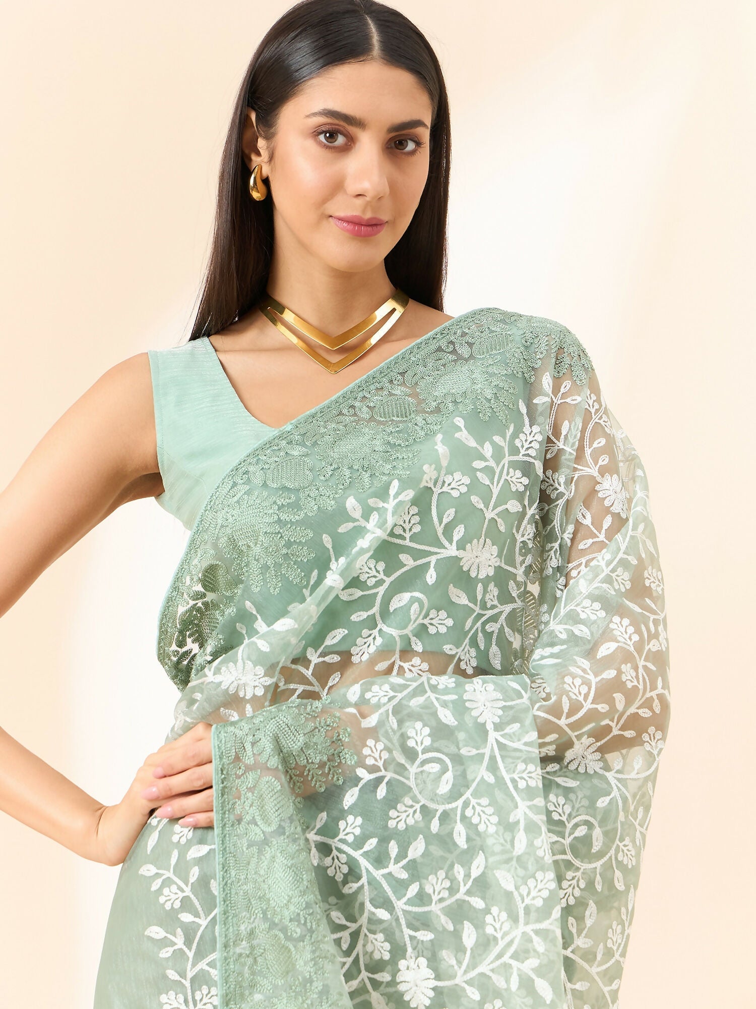 Green Organza Floral Embroidered Saree with Unstitched Blouse Piece - Roozal | Grocsy