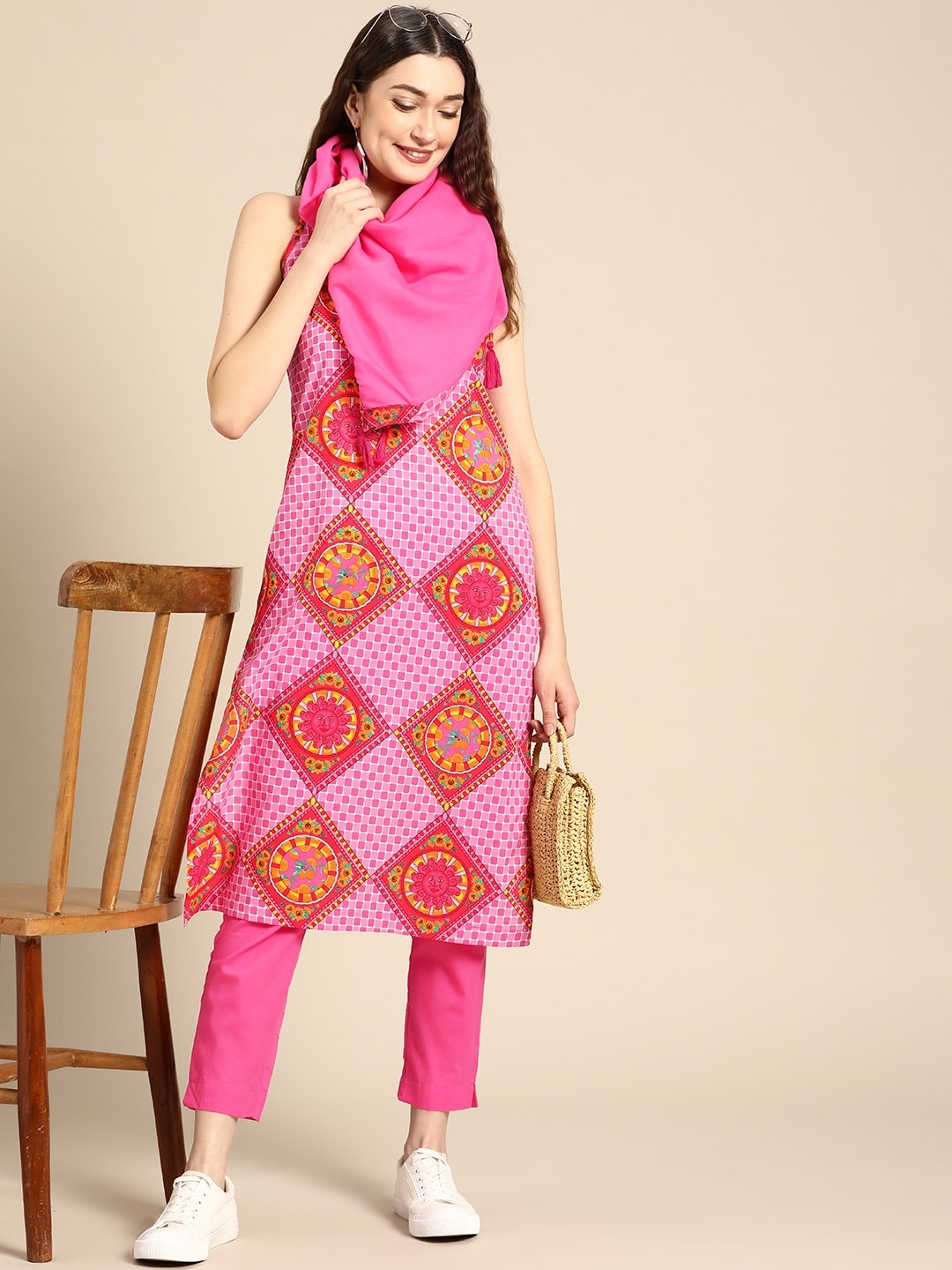 Sangria Women Pink Ethnic Motifs Printed Pure Cotton Kurta with Trousers & Dupatta | Grocsy