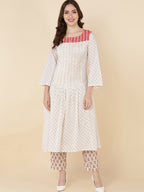 HERE&NOW Women White Floral Printed Pleated Pure Cotton Kurta with Trousers | Grocsy