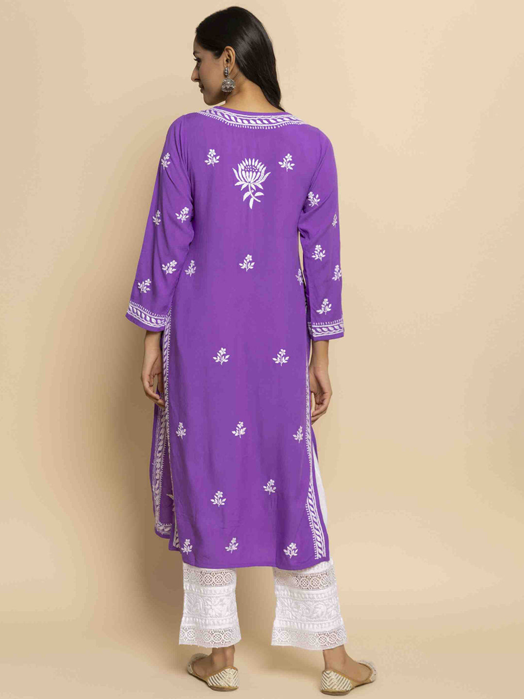 HOUSE OF KARI Ethnic Motifs Chikankari Embroidered Notched Round Neck Straight Kurta | Grocsy