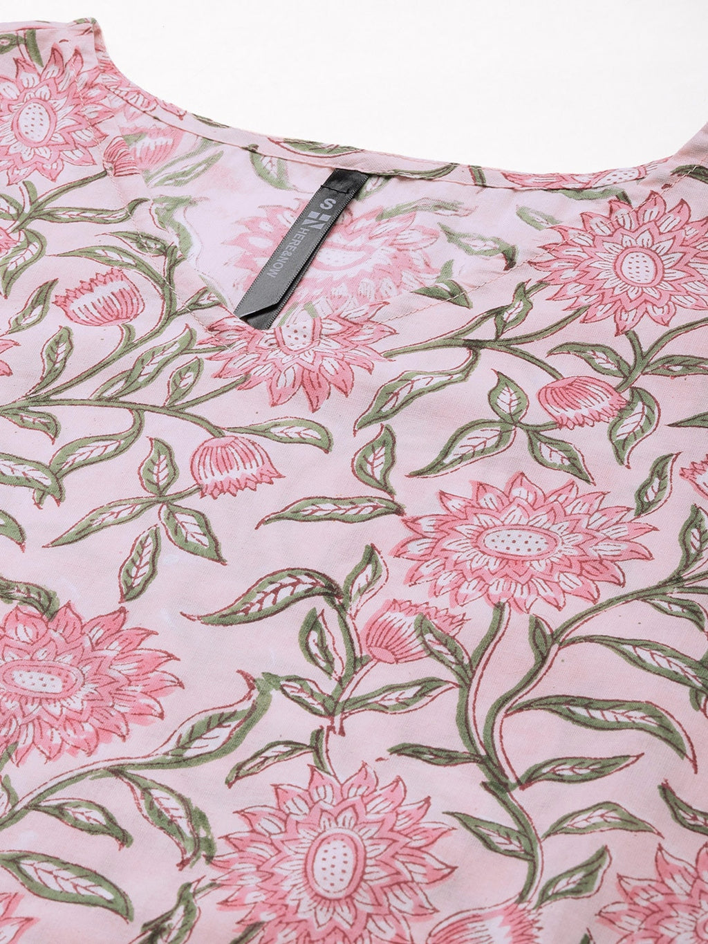 HERE&NOW Floral Printed Floral Kurta | Grocsy