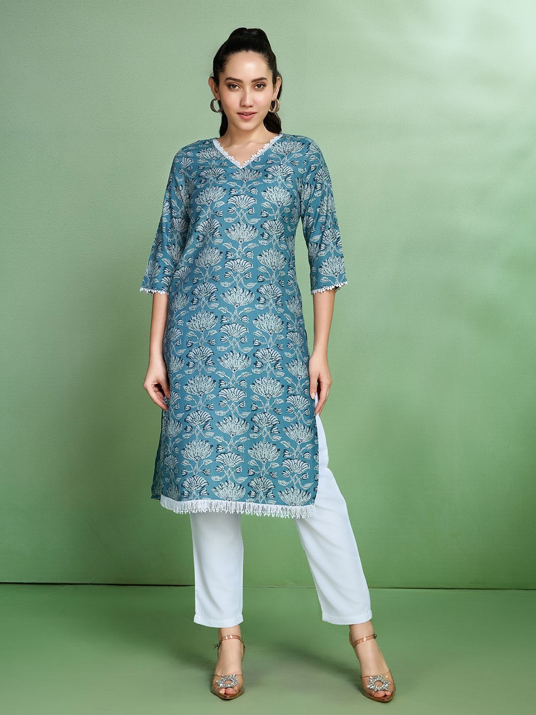 Sangria Printed Straight Kurta | Grocsy
