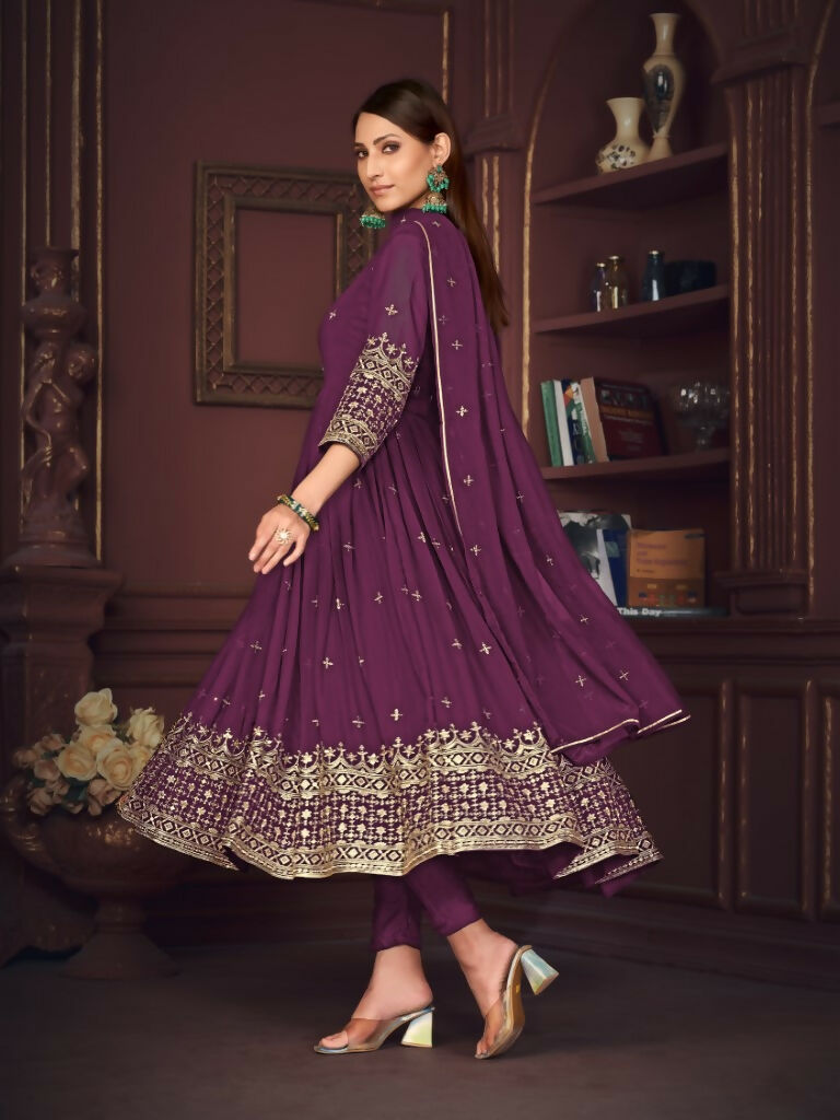 Jyoti Fashion Women's Purple Georgette Embroidered Anarkali Kurta Pant Set With Dupatta | Grocsy