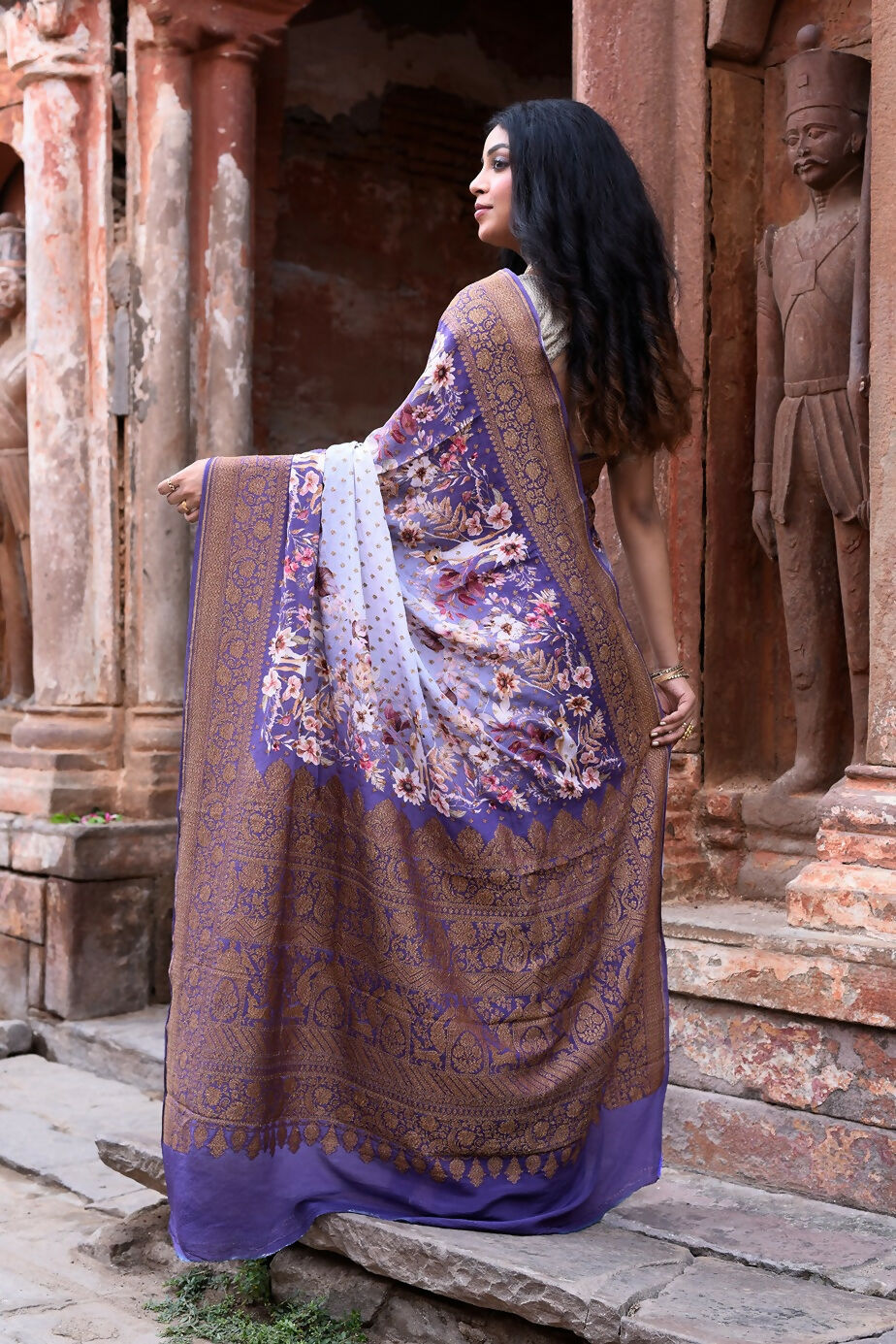 Joban Fashion Shade Of Orchid Crepe Chiffon Pure Handloom Banarasi Silk Saree | Grocsy