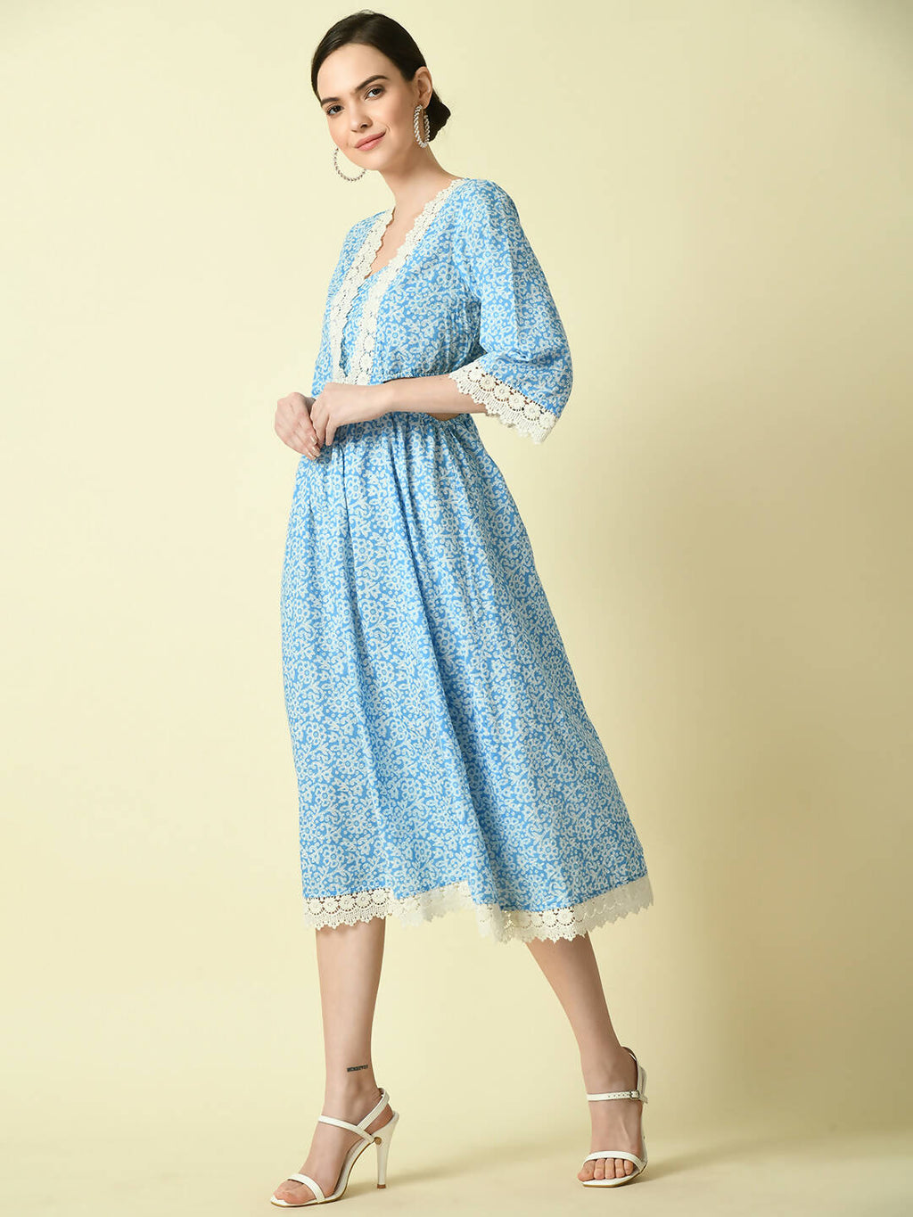 Myshka Women's Blue Floral Printed Fit and Flare Dress | Grocsy