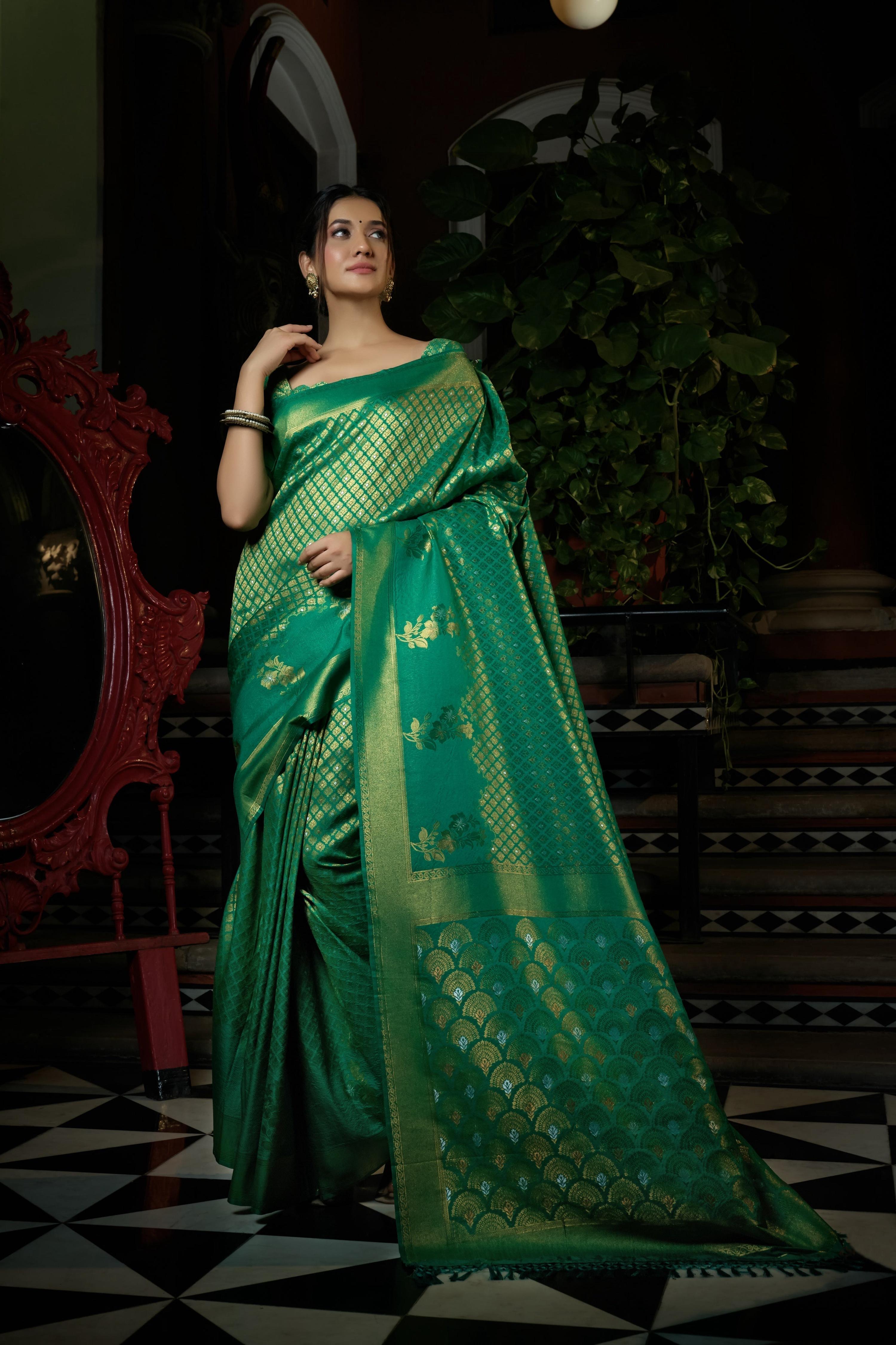 Vardha Emerald Green Copper-Silver Zari Kanjeevaram Silk Saree | Grocsy