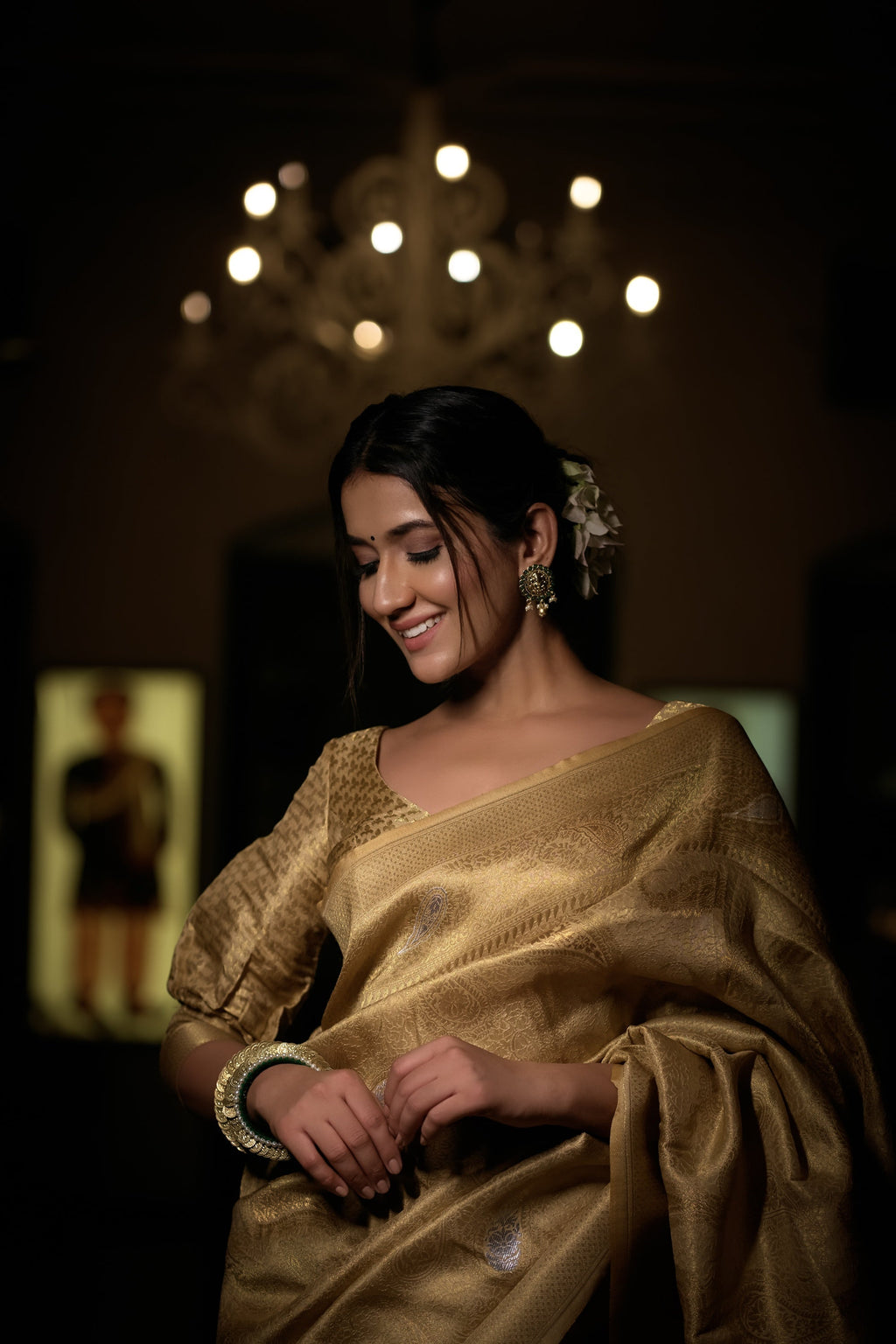 Vardha Magnolia White Copper-Silver Zari Kanjeevaram Silk Saree | Grocsy