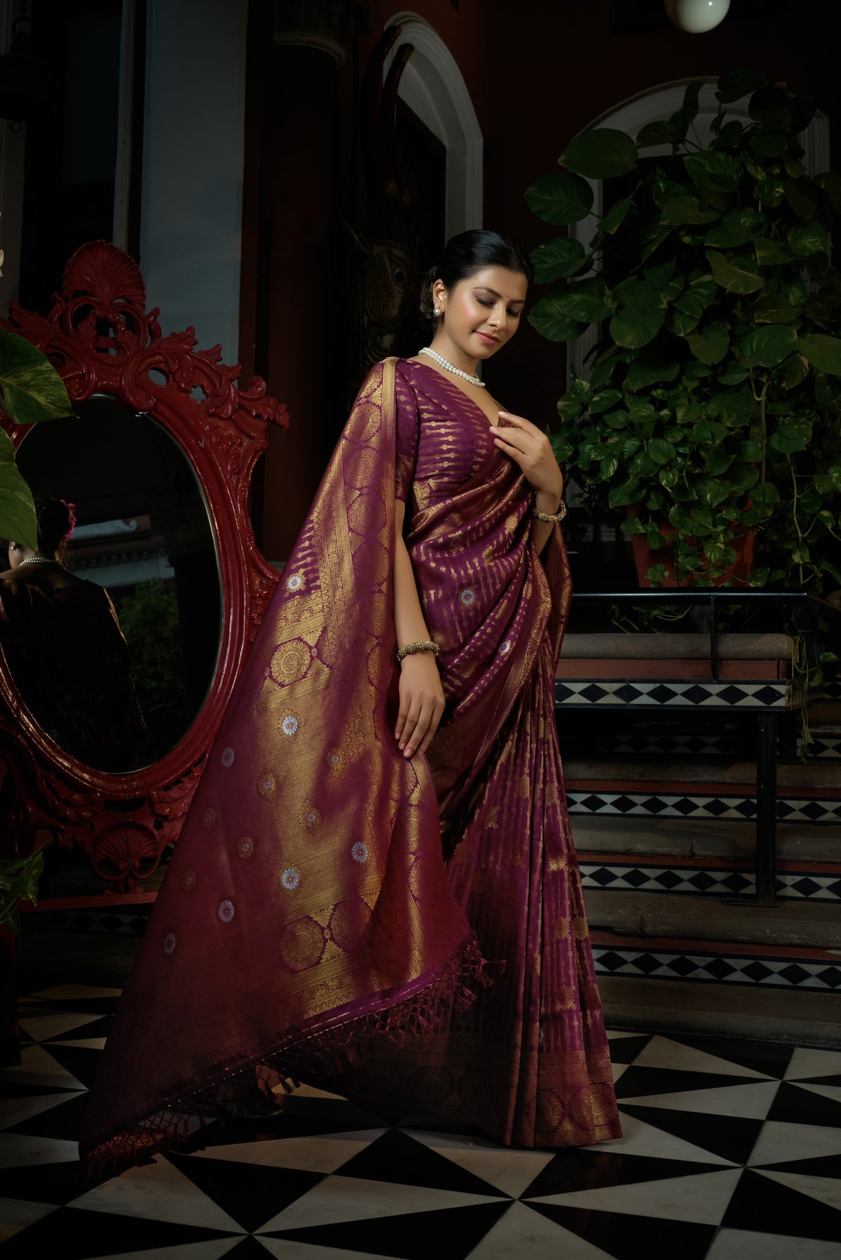 Vardha Myrtle Wine Copper-Silver Zari Kanjeevaram Silk Saree | Grocsy