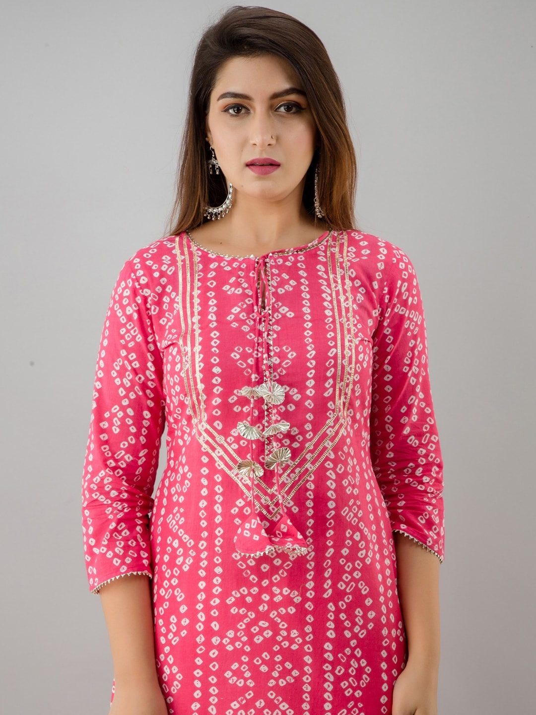 HERE&NOW Pink Tie Up Neck Bandhani Printed Gotta Patti Kurta | Grocsy