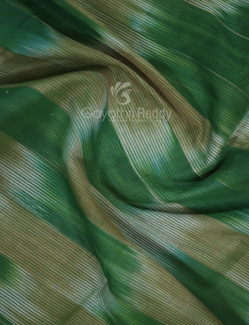 Dual Shades of Mango Green And Mustard Mangalagiri Ikkat Cotton Saree By Gayathri Reddy Designer Studio | Grocsy
