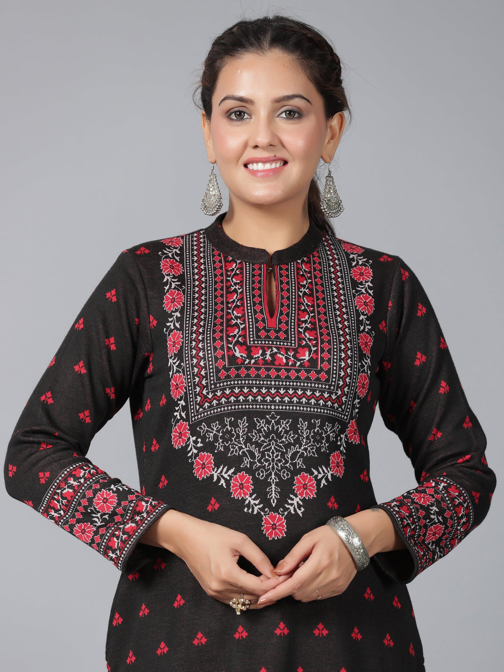 Juniper Women Black Printed Woolen Straight Kurta | Grocsy