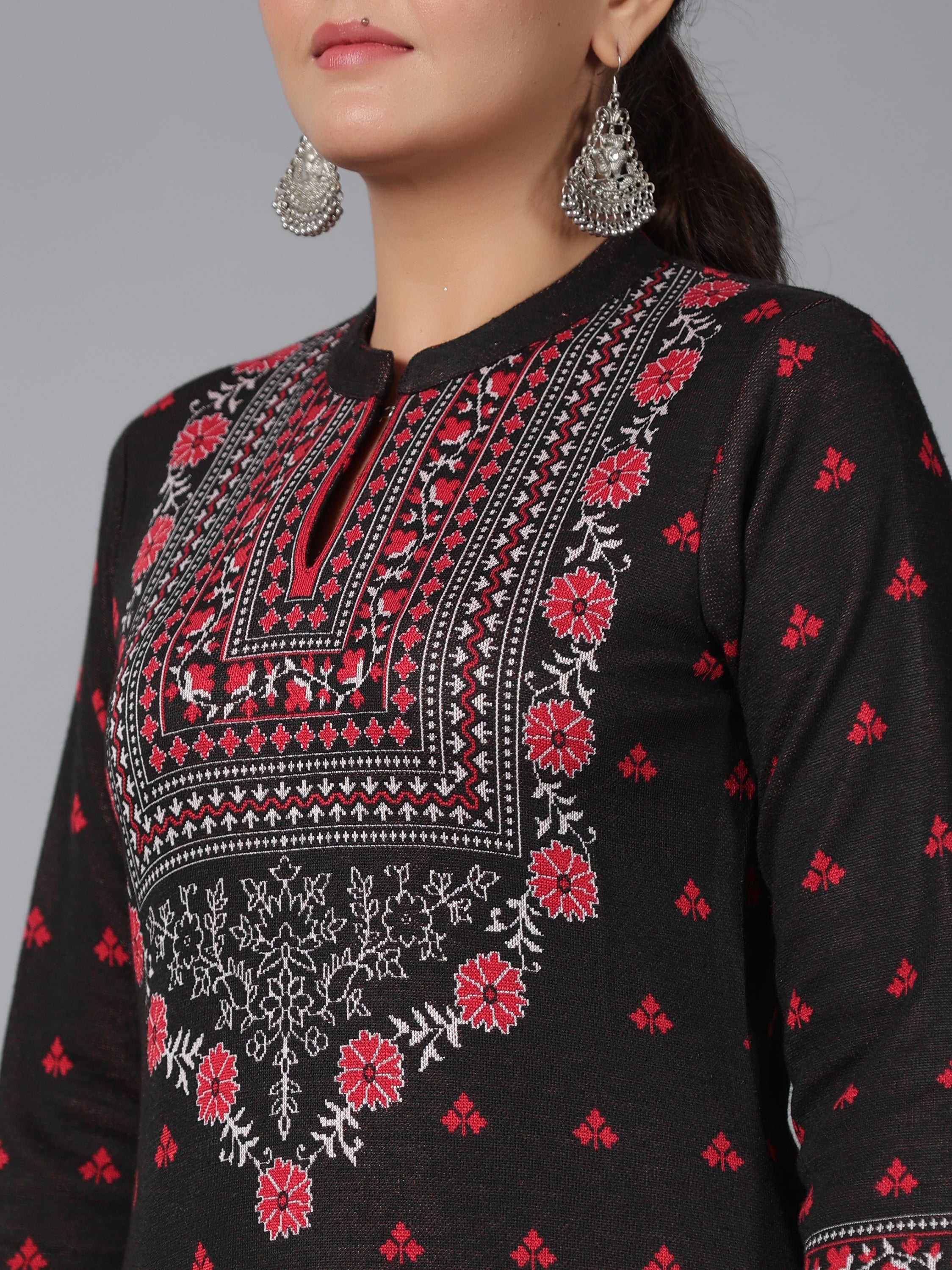 Juniper Women Black Printed Woolen Straight Kurta | Grocsy