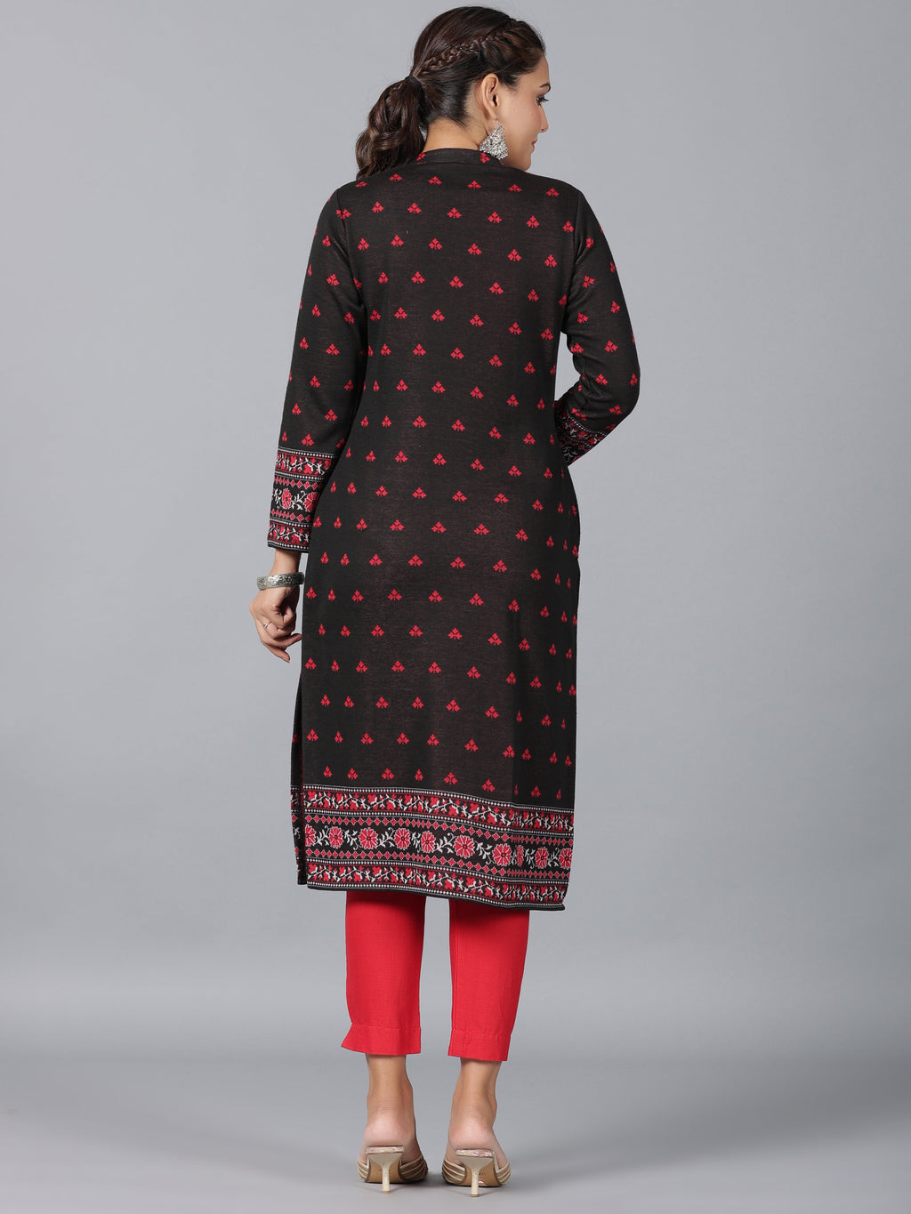 Juniper Women Black Printed Woolen Straight Kurta | Grocsy