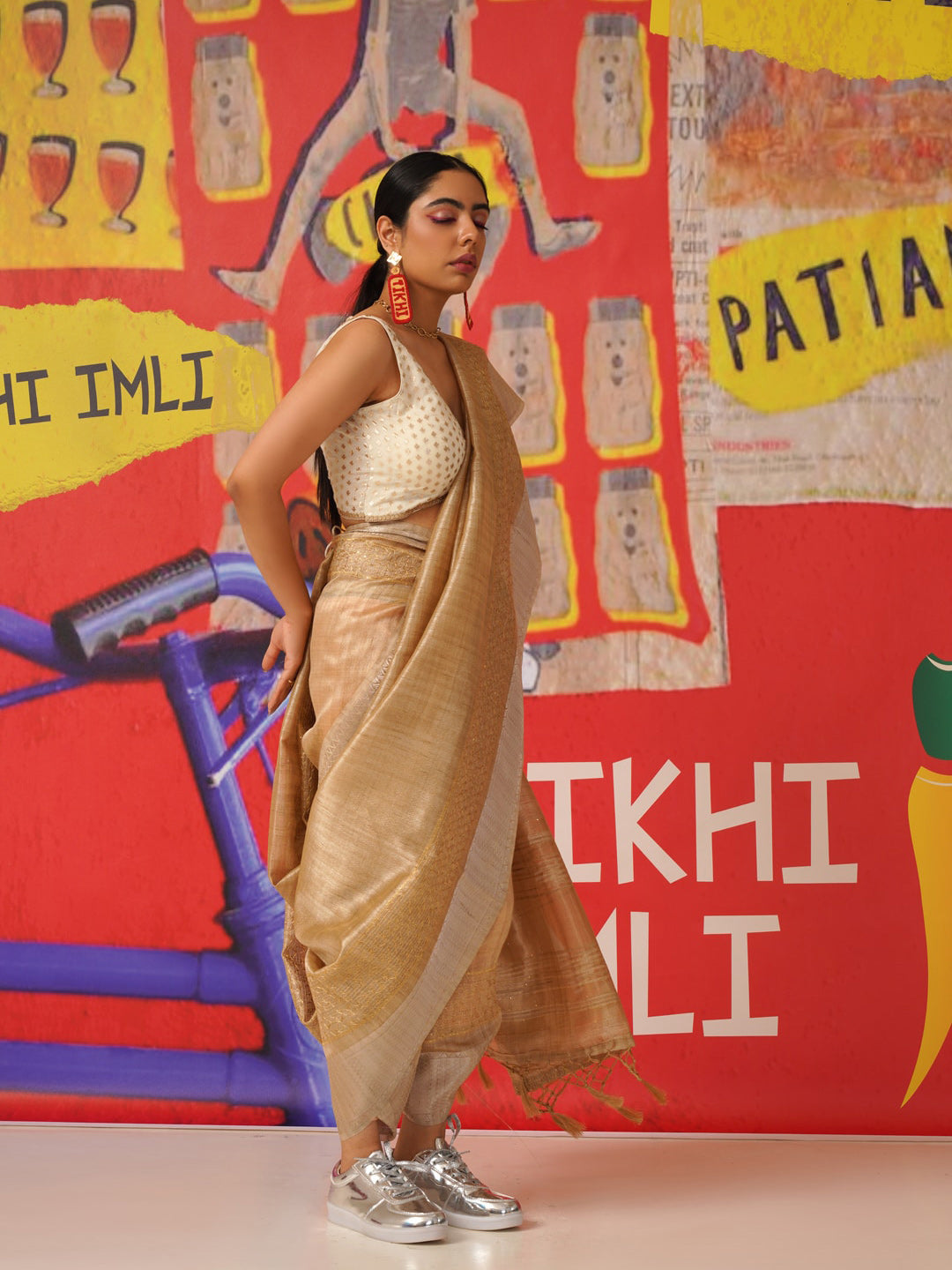 Tikhi Imli Sequinned Jute Silk Saree | Grocsy