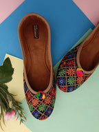 Desi Colour Women Indian Ethnic Footwear-Floral Black | Grocsy