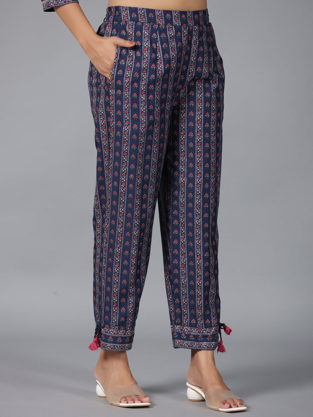 Juniper Women Navy Blue Rayon Printed Kurta Pant Set | Grocsy