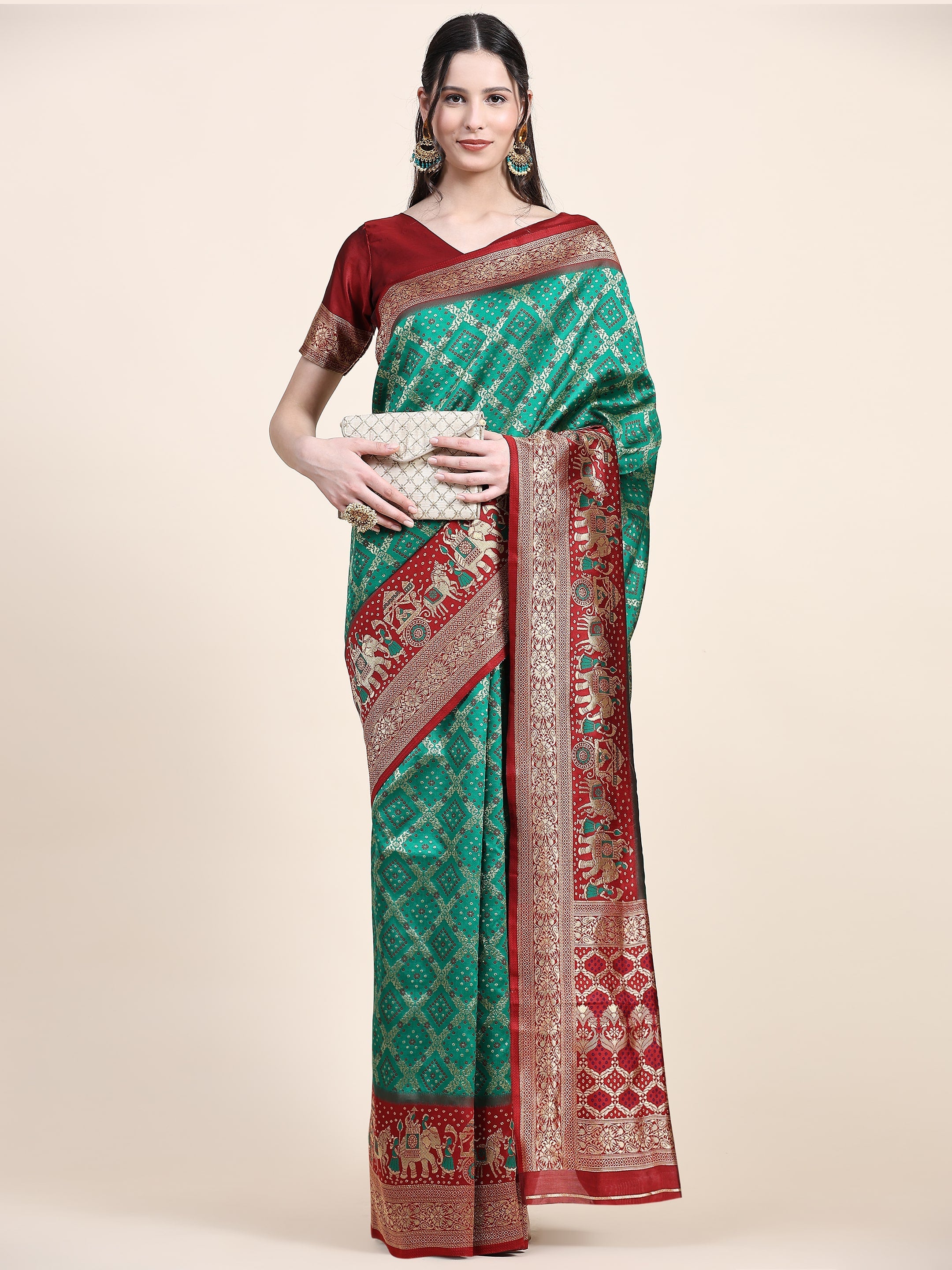 Vedant Vastram Patola Design KanchiPuram Silk Saree For Women - Green | Grocsy