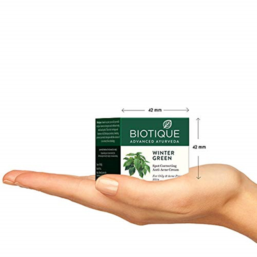 Biotique Bio Winter Green Spot Correcting Anti Acne Cream, 15g | Grocsy