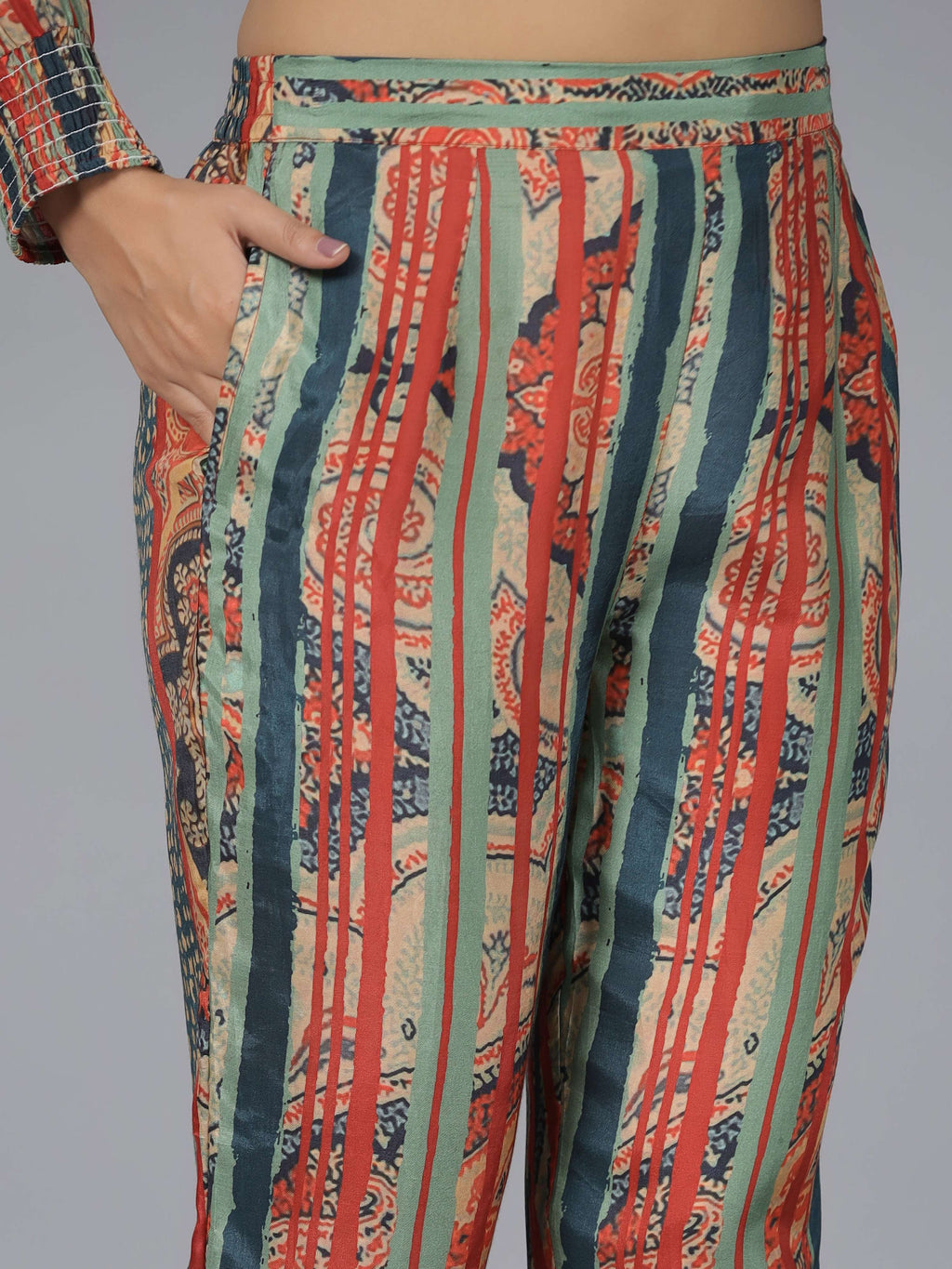 Juniper Women Multi Muslin Printed Clothing Set | Grocsy
