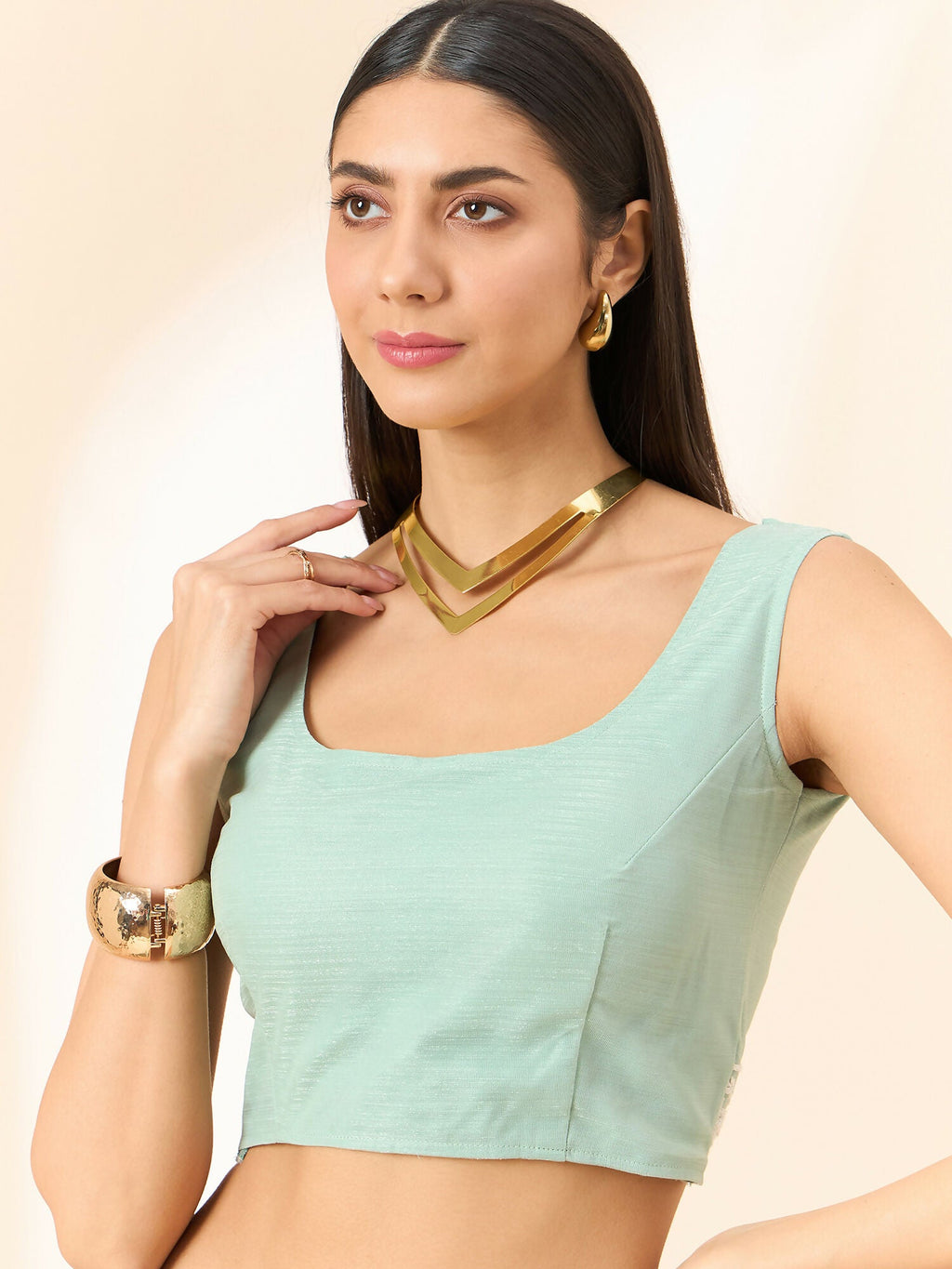 Green Organza Floral Embroidered Saree with Unstitched Blouse Piece - Roozal | Grocsy