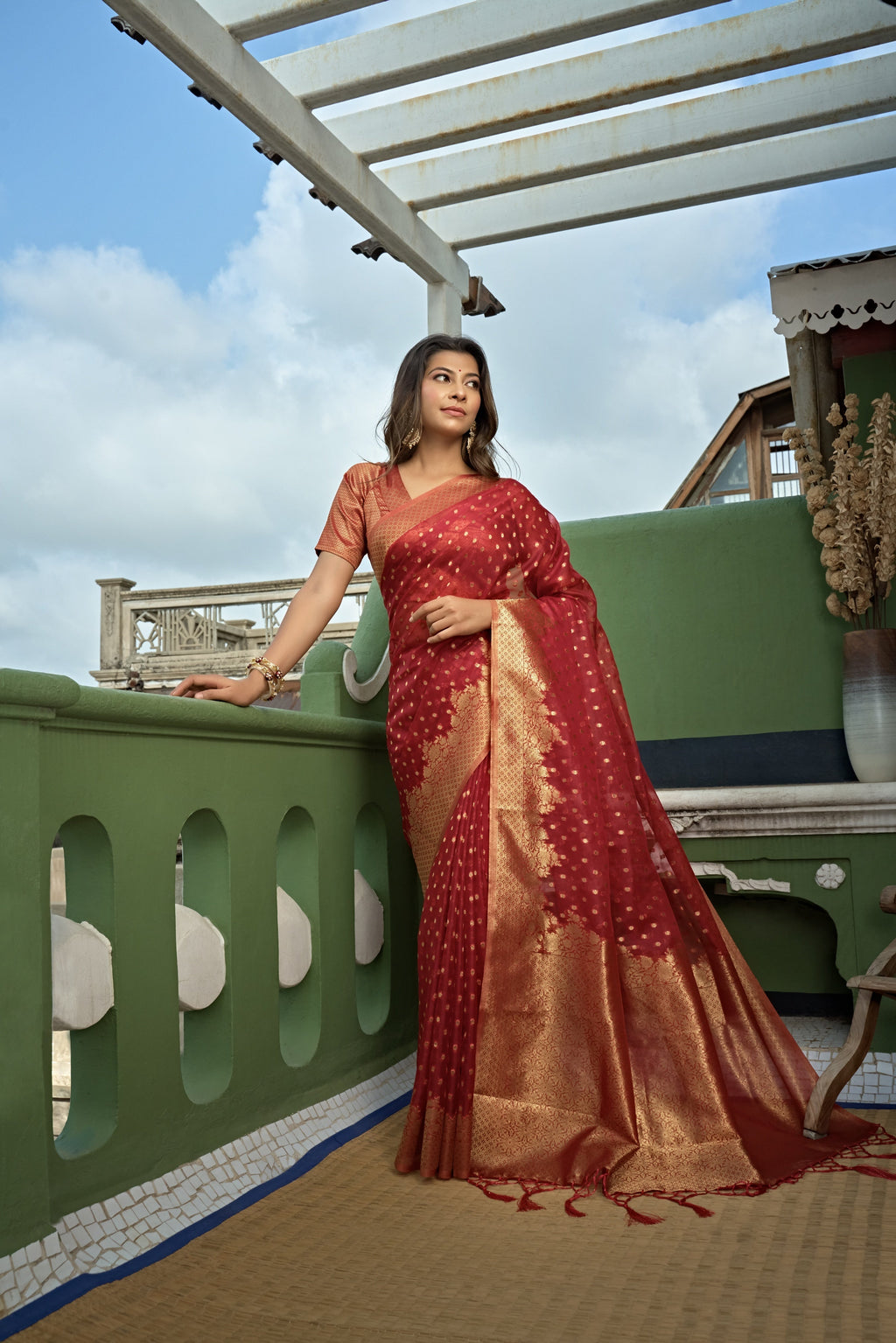 Vardha Apple Red Banarasi - Organza Saree | Grocsy