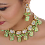 Tehzeeb Creations Back Meenakari Gold-Polished Tika Earring Jewellery Set Uncut Kundan Big Faux Kundan Dibbi Kundan Choker Necklace Set | Grocsy