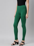 Souchii Green Solid Slim-Fit Leggings | Grocsy