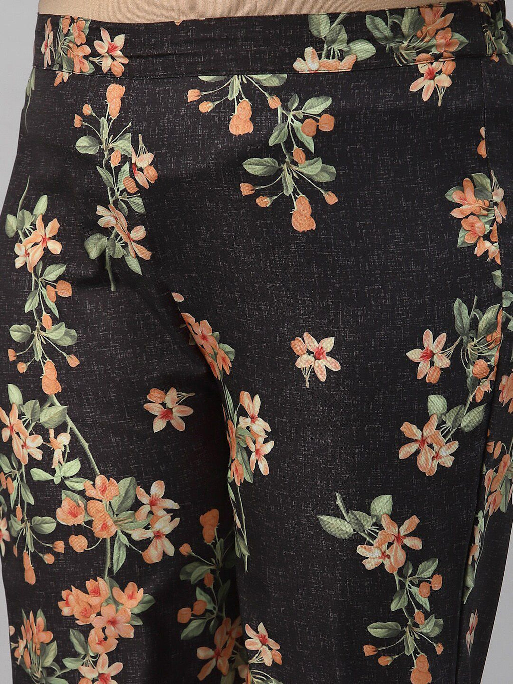 Sztori Plus Size Black Floral Printed Round Neck Straight Kurta with Trousers | Grocsy