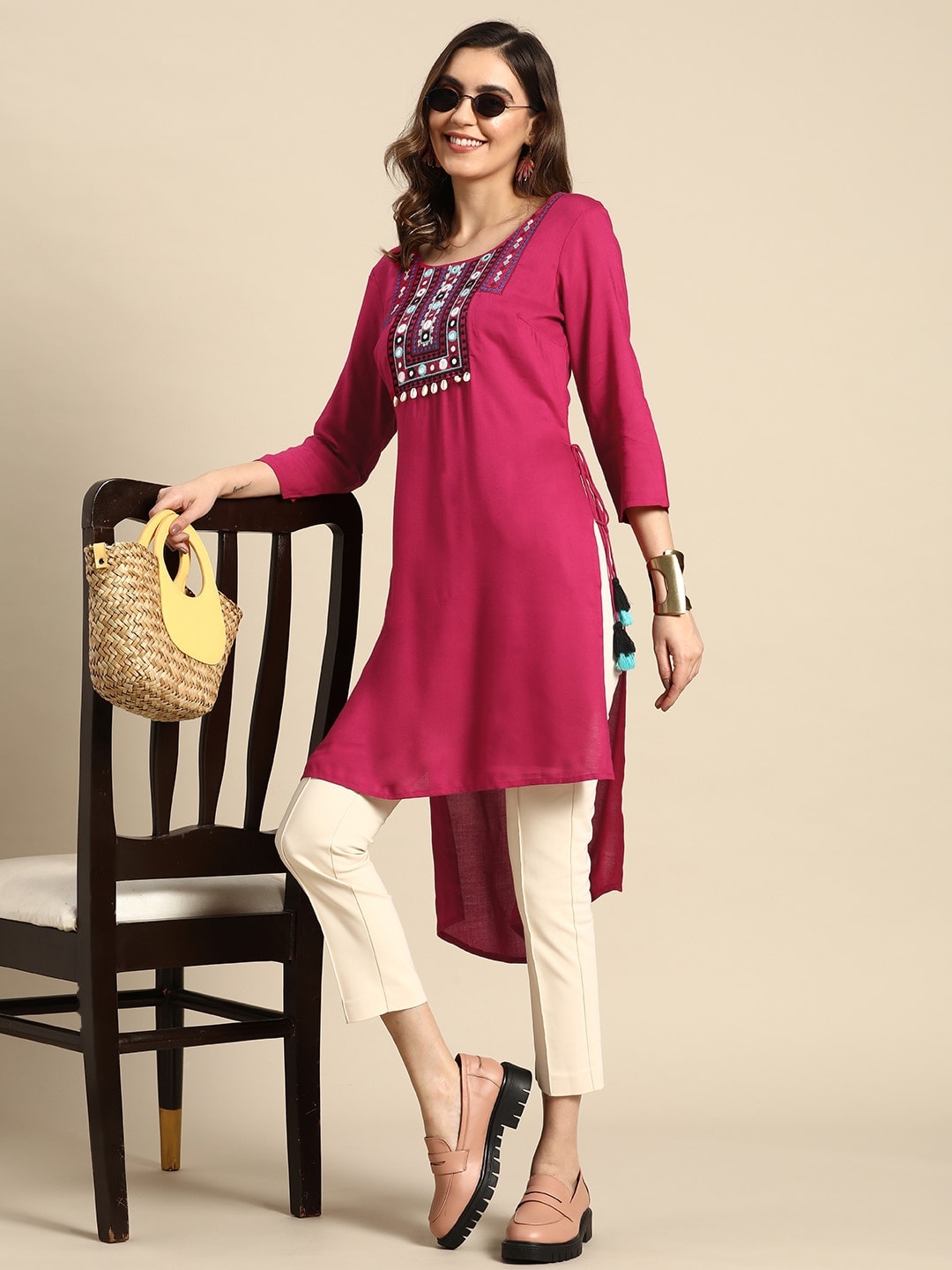 Sangria Geometric Yoke Design Thread Work Kurta | Grocsy