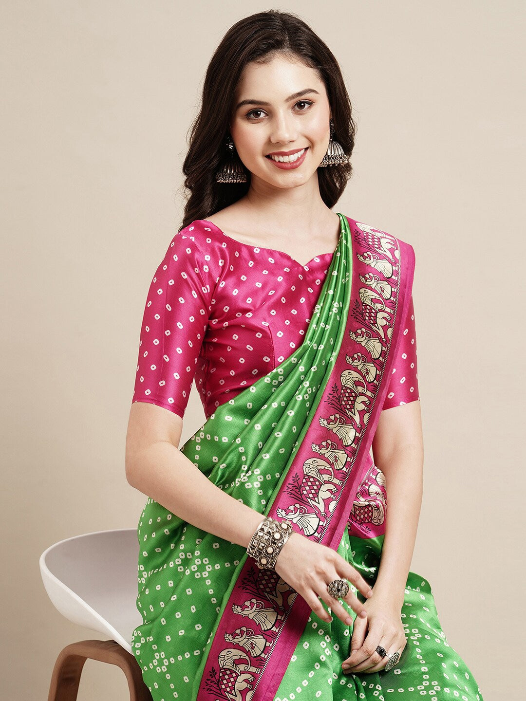 Saree Mall Green & Fuchsia Bandhani Silk Blend Bandhani Sarees | Grocsy