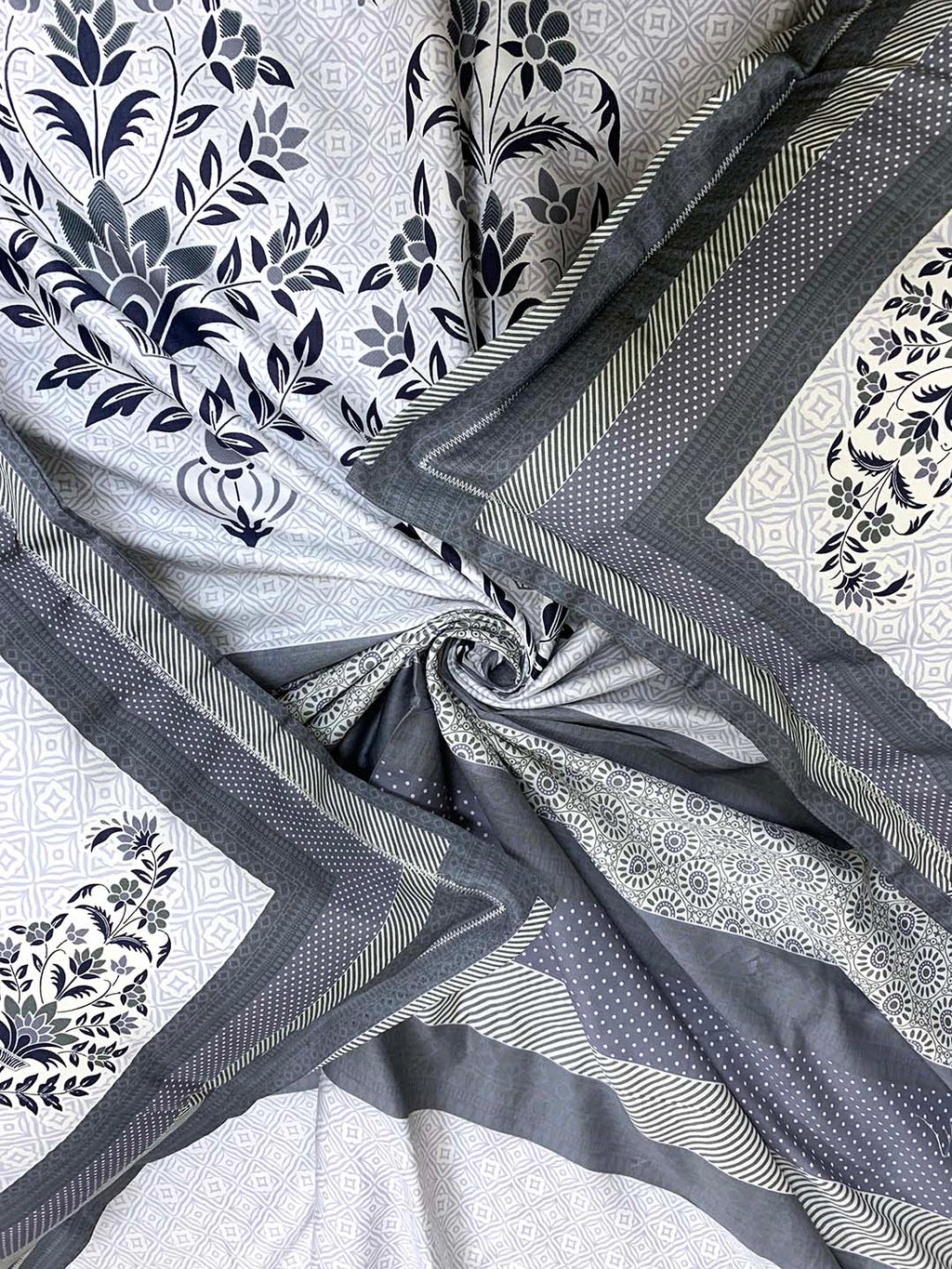 BELLA CASA Off White & Blue Ethnic Motifs 350 TC Cotton King Bedsheet with 2 Pillow Covers | Grocsy
