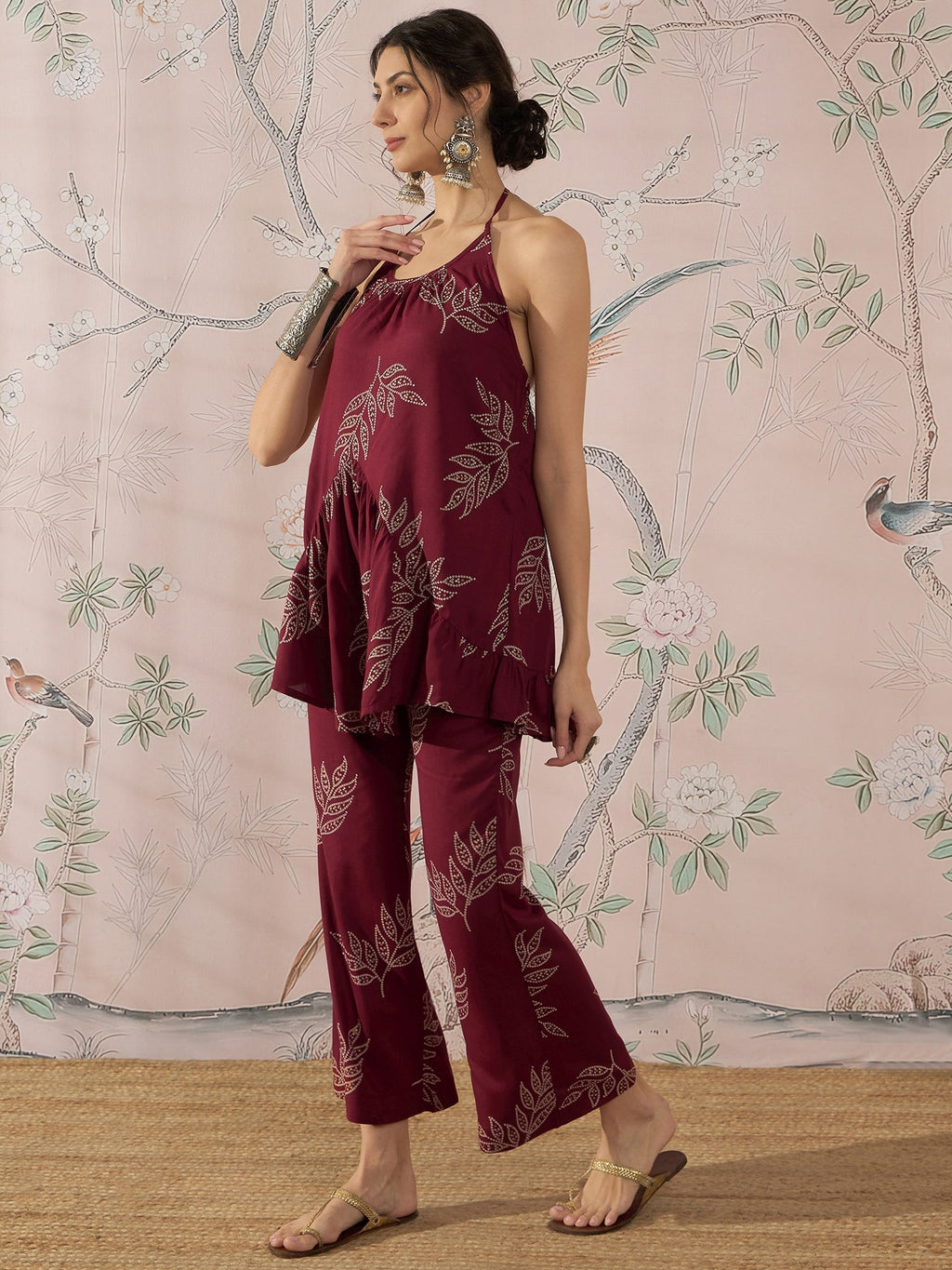 InWeave Dark Maroon Leaf Halter Strappy Set | Grocsy