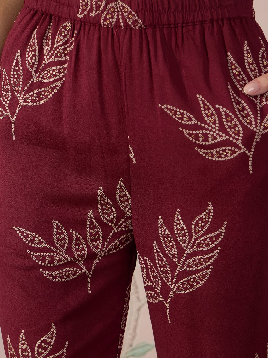 InWeave Dark Maroon Leaf Halter Strappy Set | Grocsy