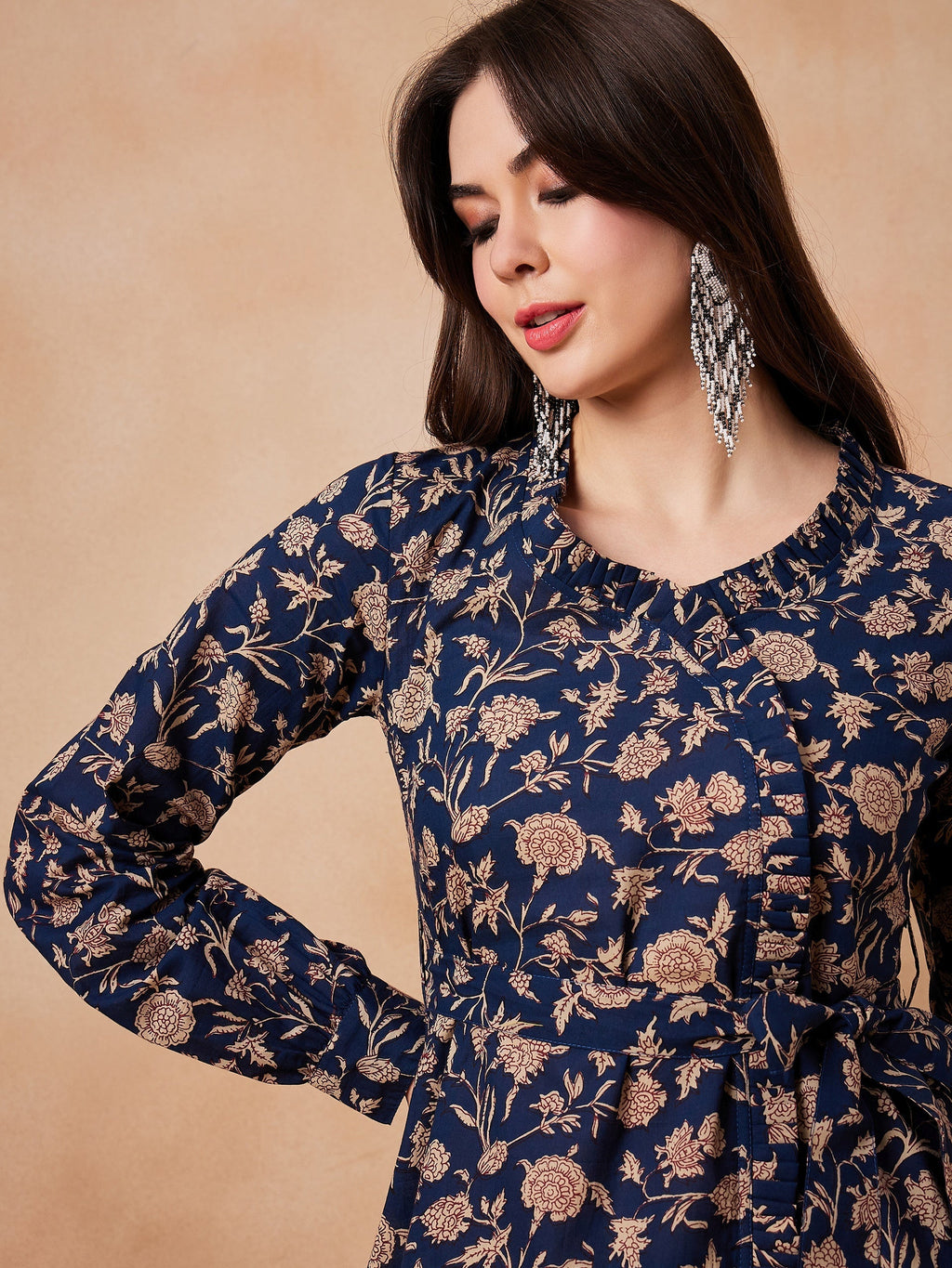 InWeave Navy Beige Co Ord Set | Grocsy