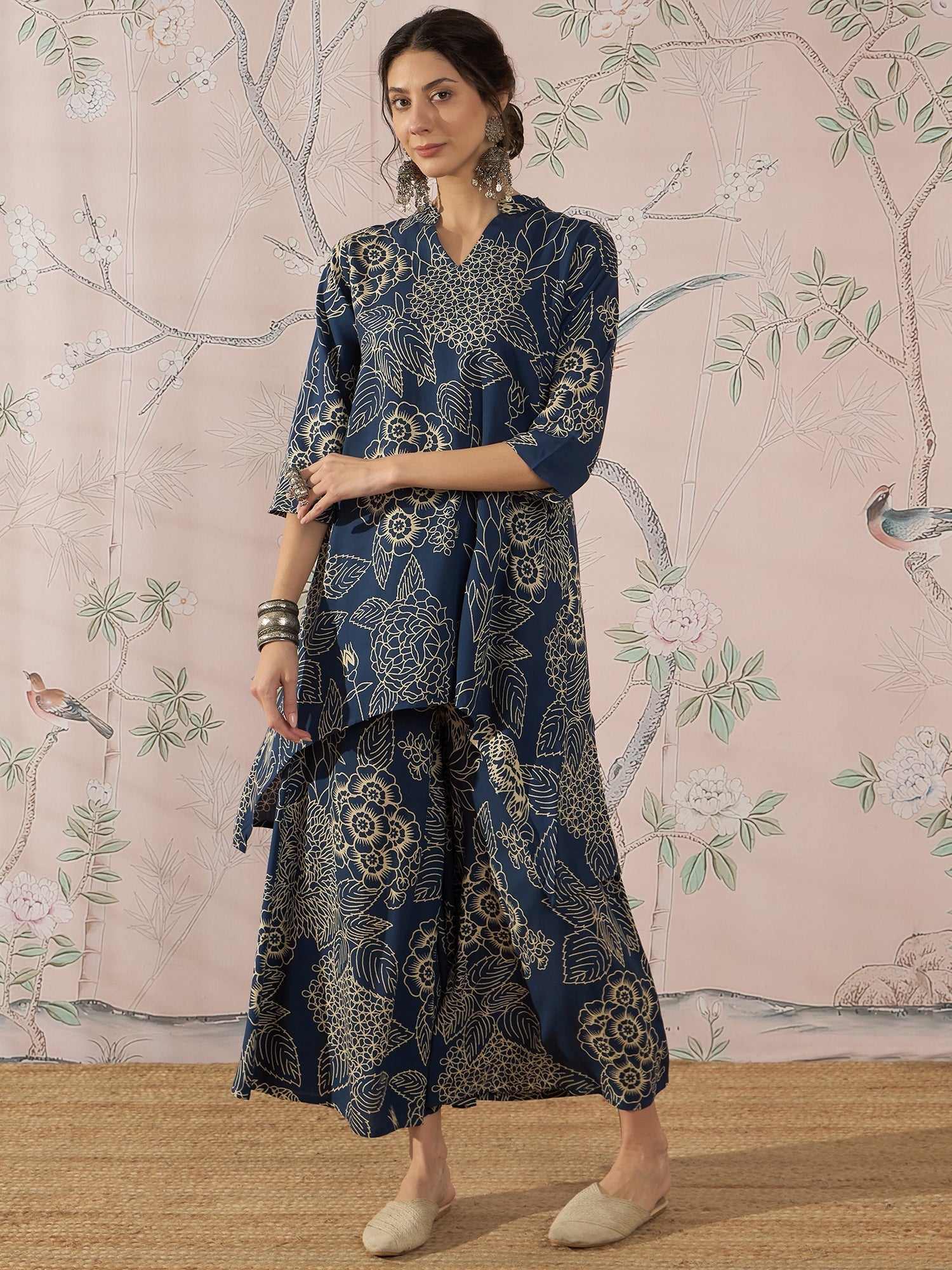 InWeave Peacock Teal Rose Leaf Mandarin Kurta Set | Grocsy