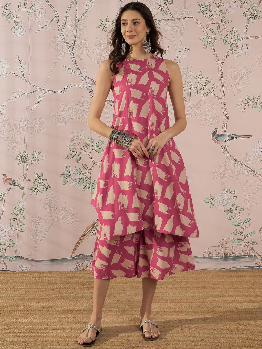 InWeave Punch Pink Beige Kurta Set | Grocsy