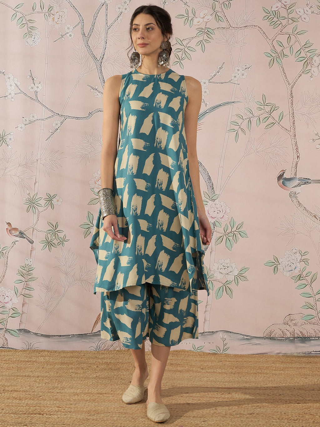 InWeave Marin Teal Beige Kurta Set | Grocsy
