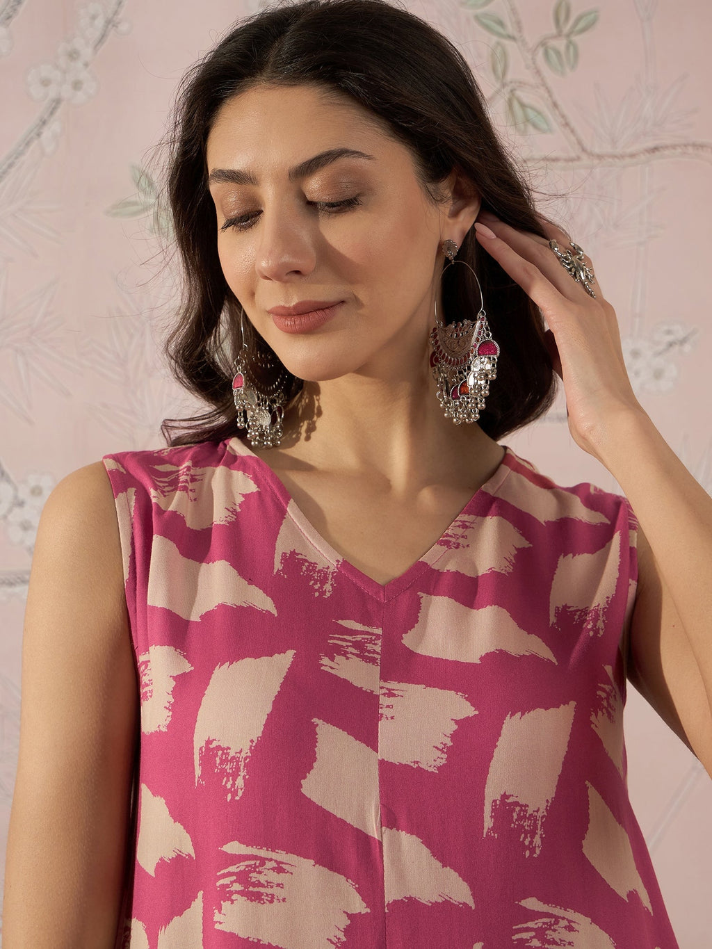 InWeave Punch Pink Beige Slit Kurta Set | Grocsy