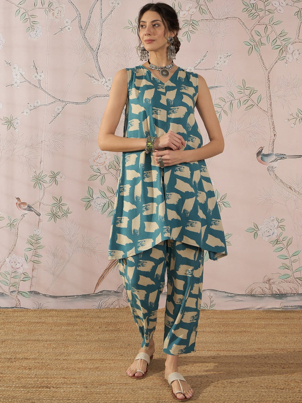 InWeave Marin Teal Beige Slit Kurta Set | Grocsy