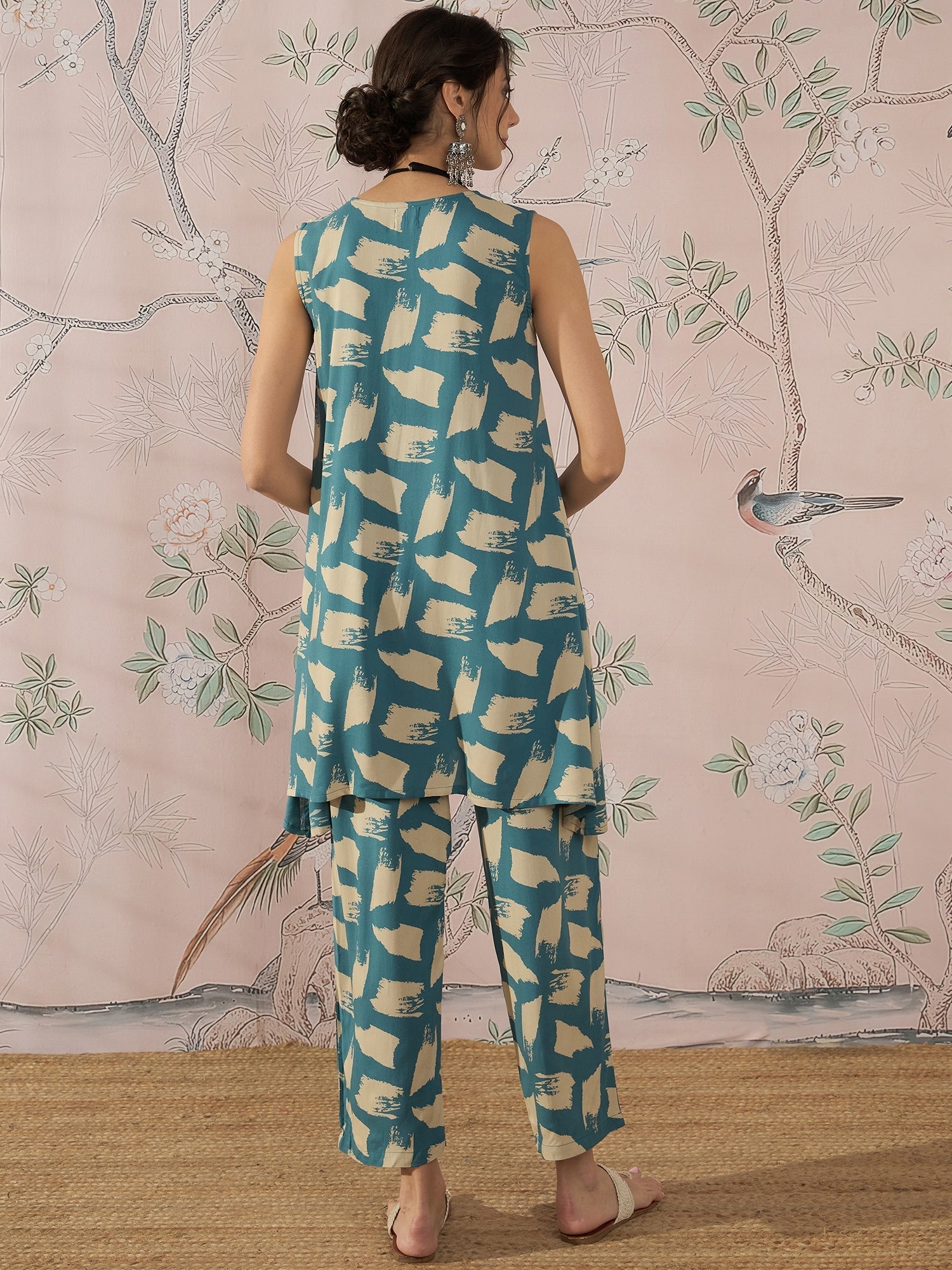 InWeave Marin Teal Beige Slit Kurta Set | Grocsy