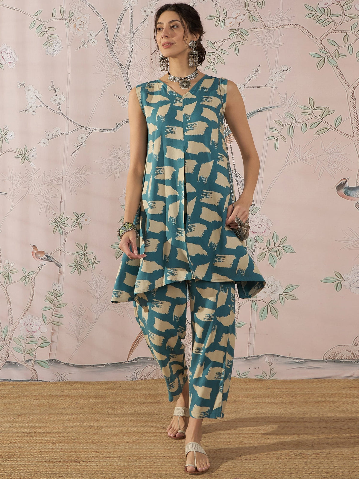 InWeave Marin Teal Beige Slit Kurta Set | Grocsy