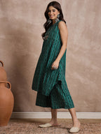 InWeave Teal Zig Zag Round Neck Kurta Set | Grocsy