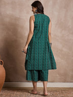 InWeave Teal Zig Zag Round Neck Kurta Set | Grocsy